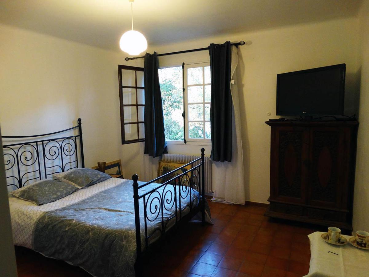 Chambre Dans Propriete La Croix Du Sud Le Pradet Exterior photo
